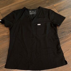 Figs Classic Black Scrub Top